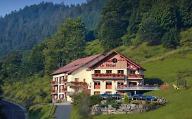 Logis Hotel Restaurant Le Vetine